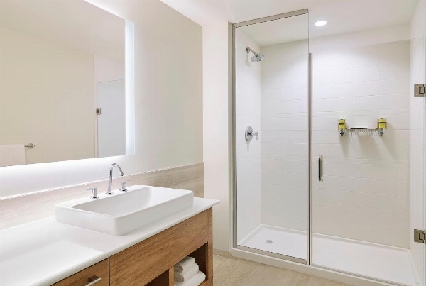 Element West Des Moines image 4